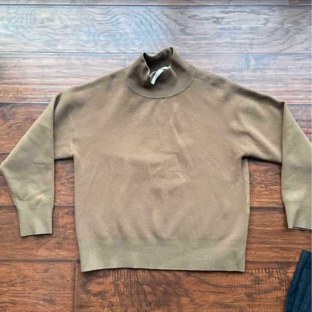 Aritzia The Group Babaton Hanna Wool Blend Sweater M